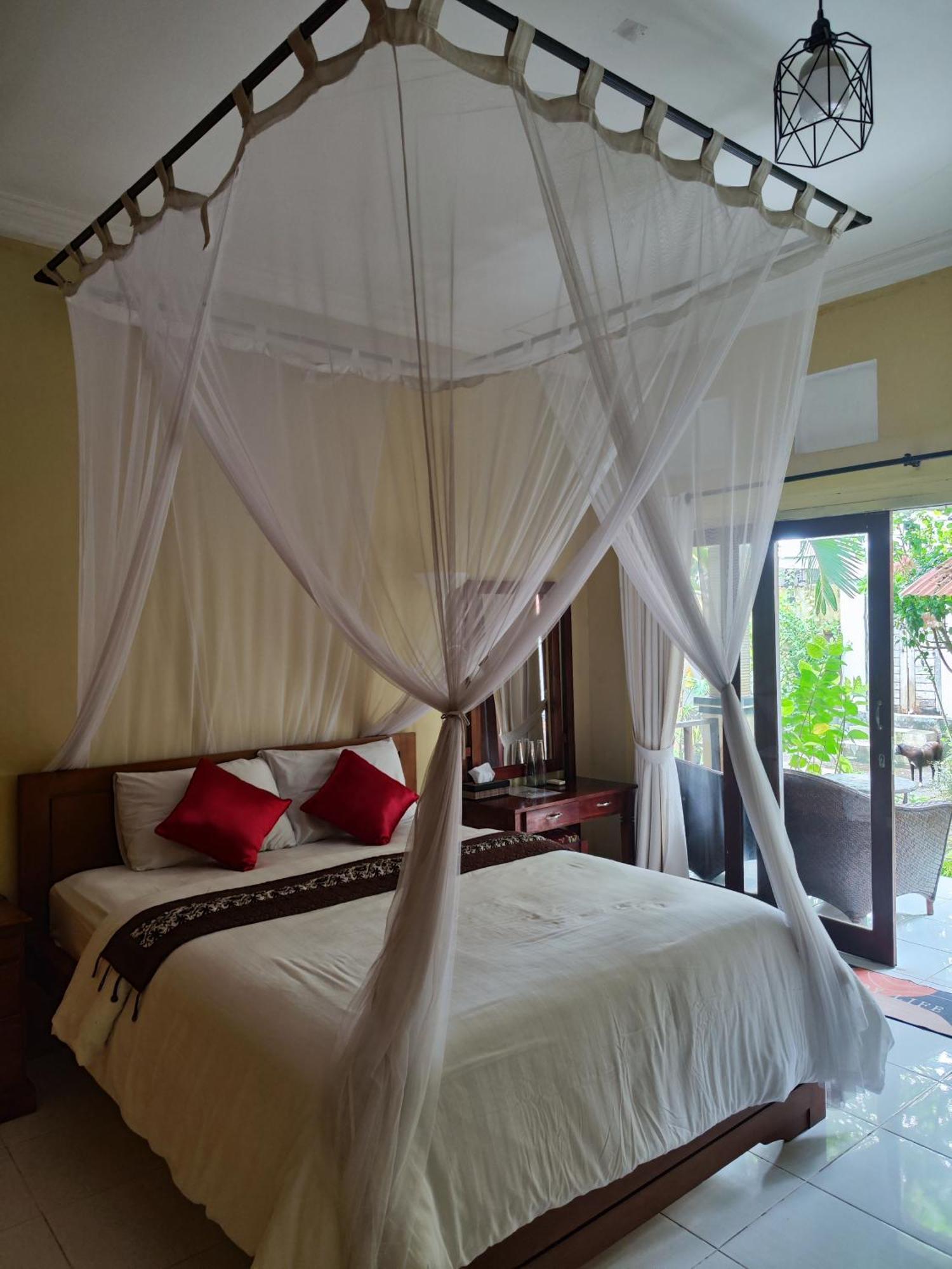 Dalum Homestay Amed  Exterior photo